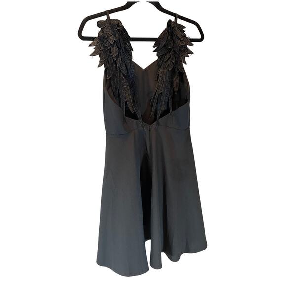 Choies Black Dress with Wings Fixed to the Straps. Size M. - Picture 3 of 7